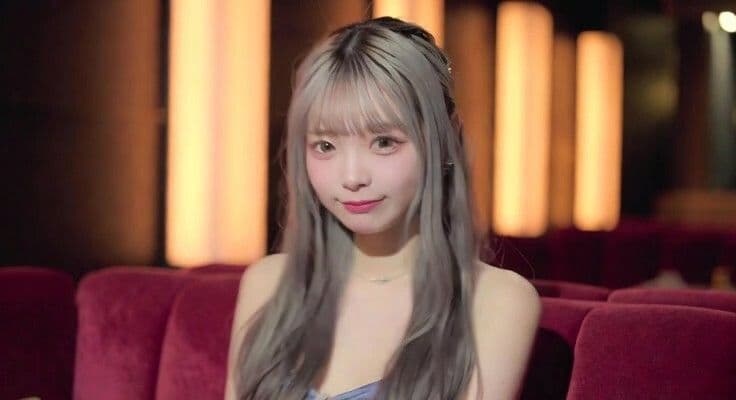 【キャバ嬢33人】いきなり服を脱いでガニ股腰振り変態ダンス【周りも唖然！！】 サンプル7