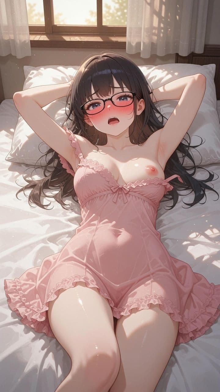 【メガネ女子×6種の下着】 普段は見せない彼女の無防備な着替え30P サンプル1