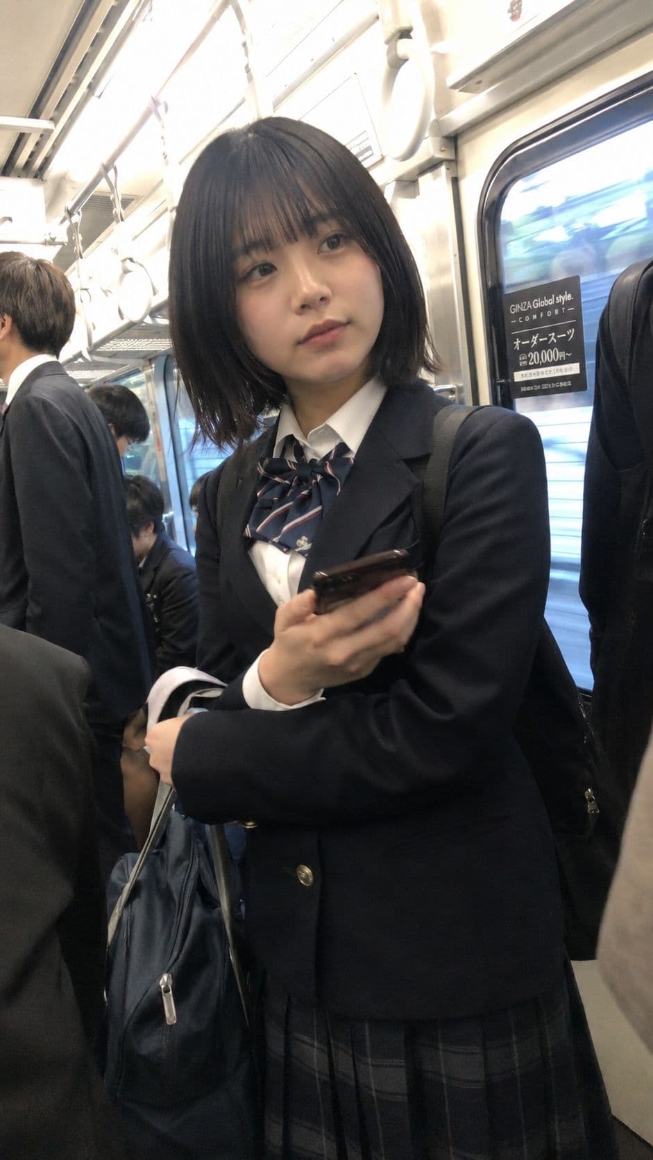 全裸が’普通’になった世界 サンプル5