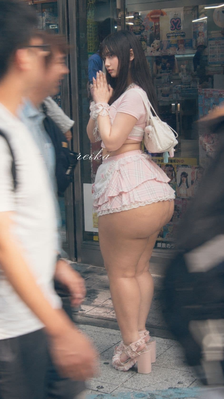 厚い彼女たち サンプル4