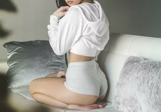 密室の背徳査定:ミニスカ刑事・加賀美欄